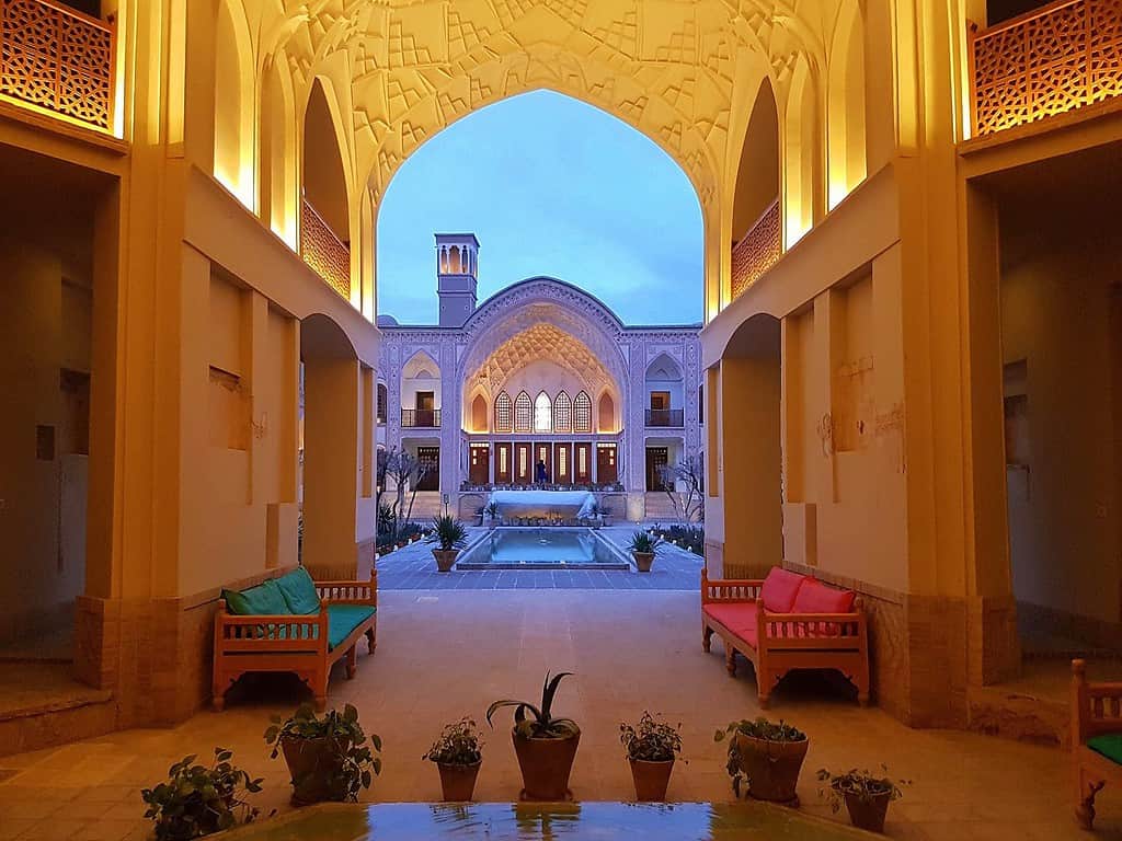 IRAN TOUR, 9 Dias Irão - Tour Clássico IRAN TOUR