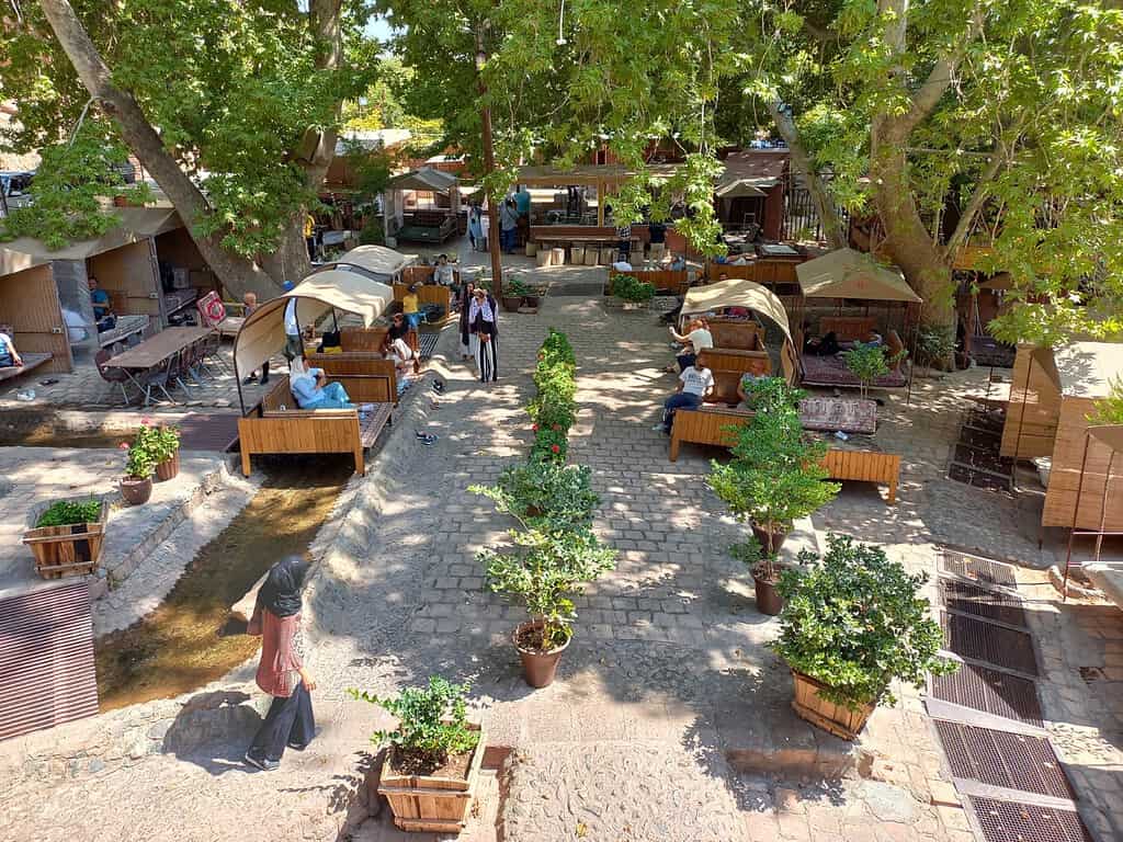 Reyhoon Traditional Restaurant Abyaneh 1 Itineraries Reyhoon Traditional Restaurant