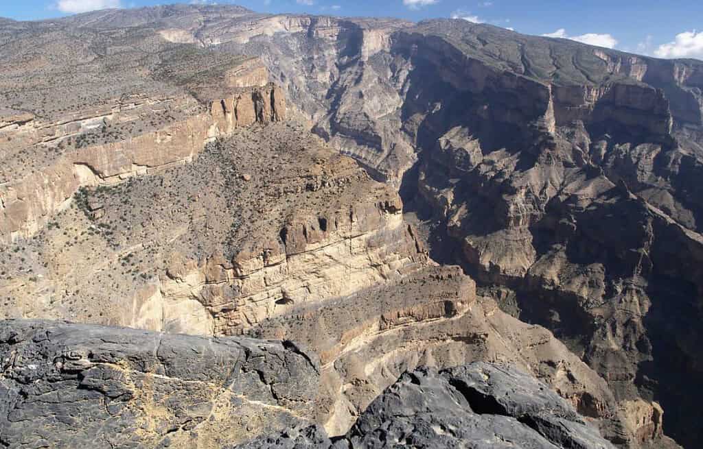 Jebel Shams – Omans Grand Canyon Jebel Shams – Oman’s Grand Canyon