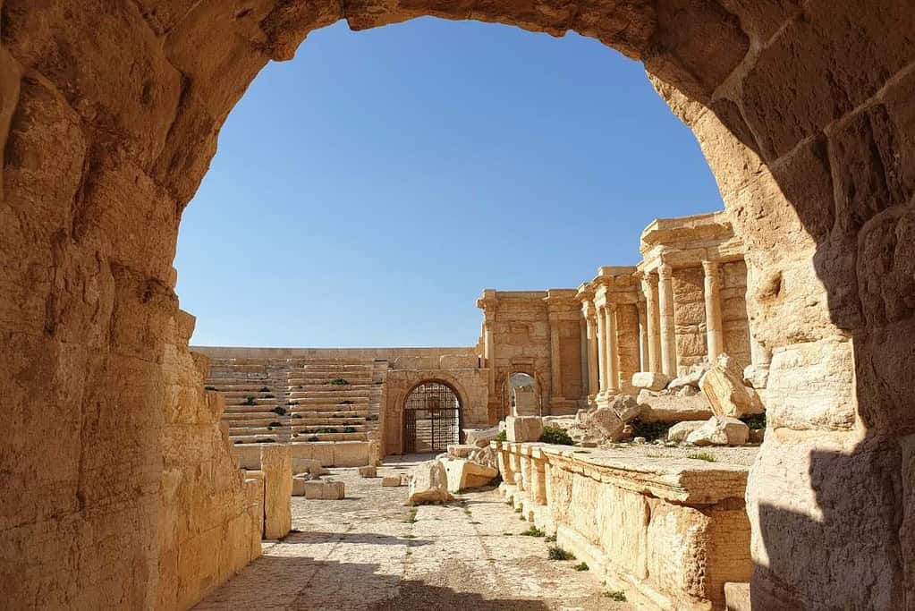 Palmyra Syria 6 Tourist Attractions Palmyra Syria