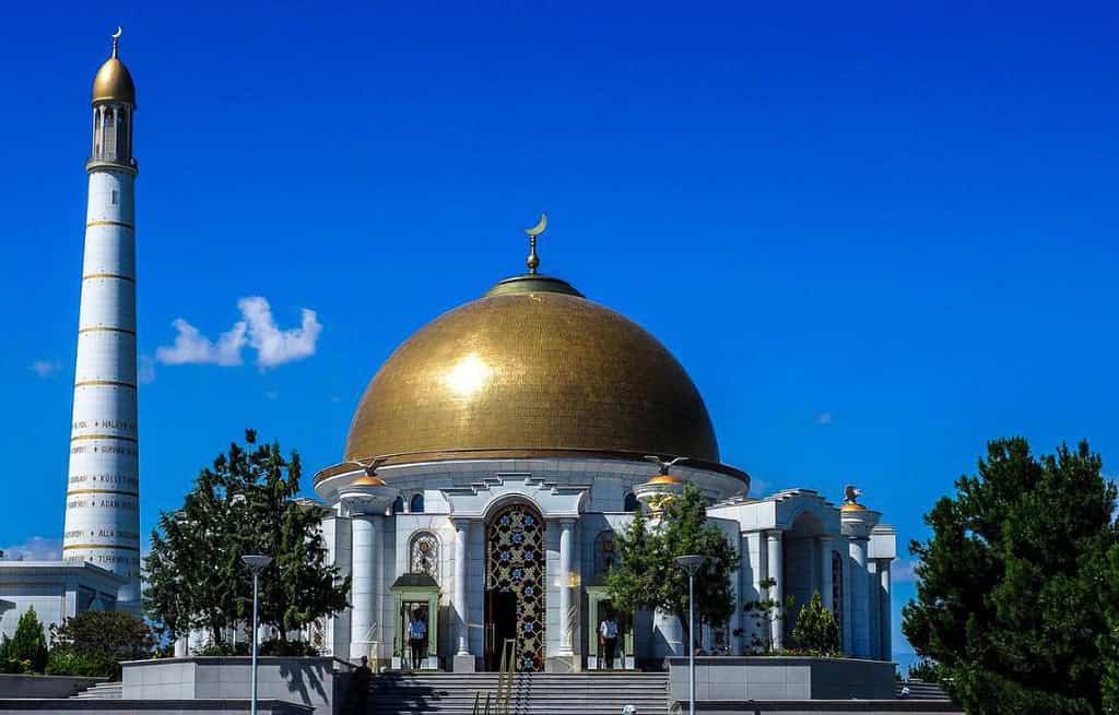 Turkmenbashi Ruhy Mosque Turkmenistan 1 Turkmenbashi Ruhy Mosque Turkmenistan