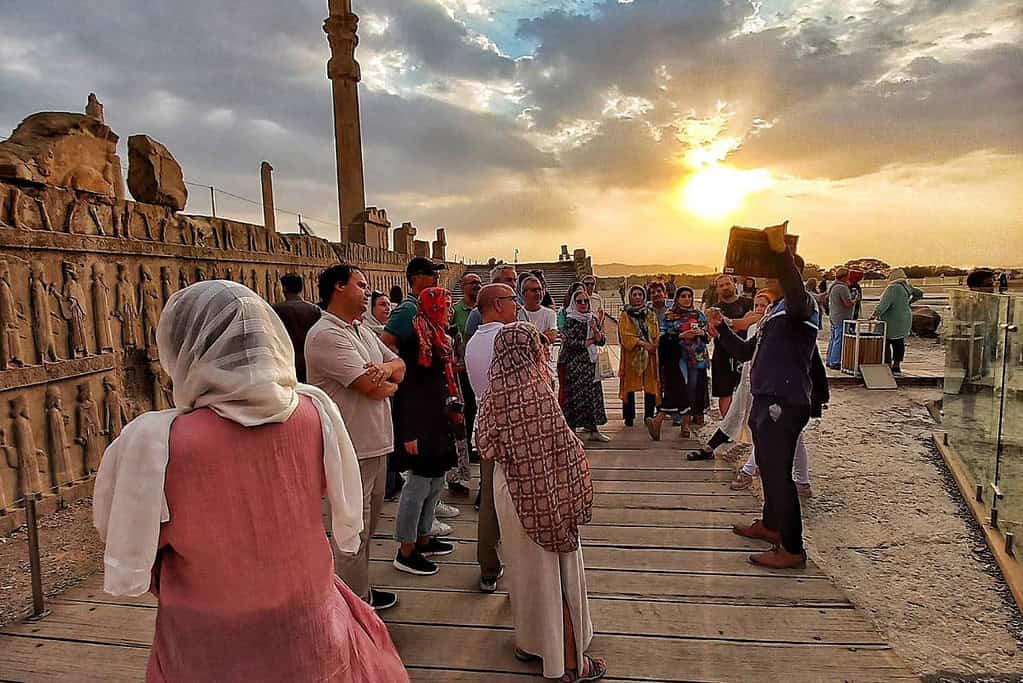 9day Iran Group Tours 20242025 » Visit Iran 100