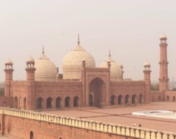 Badshahi Mosque Lahore Pakistan