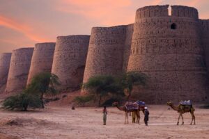 12-day Pakistan tour - Karachi to Islamabad Derawan Fort Pakistan
