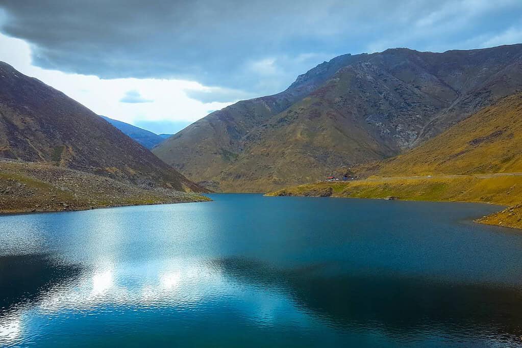 Lulusar lake Pakistan