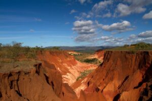 Red Tsingy Madagascar 2 5-day Madagascar tour - Diégo Suarez, Ankarana, Red Tsingy Red Tsingy Madagascar 2
