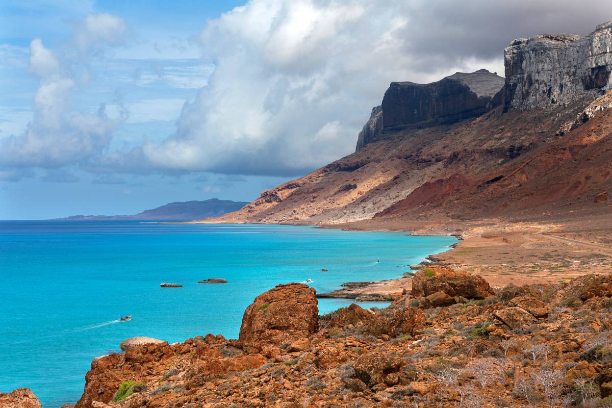 Flights to Socotra Island