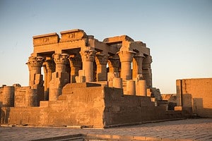 The Valley Temple Full-Day Egypt Pyramids Tour: Giza, Sphinx, Memphis, and Saqqara The Valley Temple