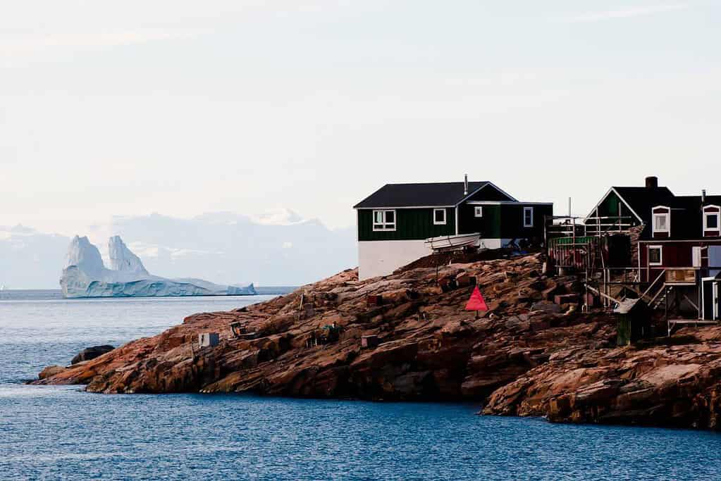 last-minute Arctic cruise_ Scoresby Sound