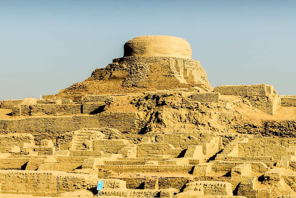 Archaeological Ruins at Moenjodaro Archaeological Ruins at Moenjodaro