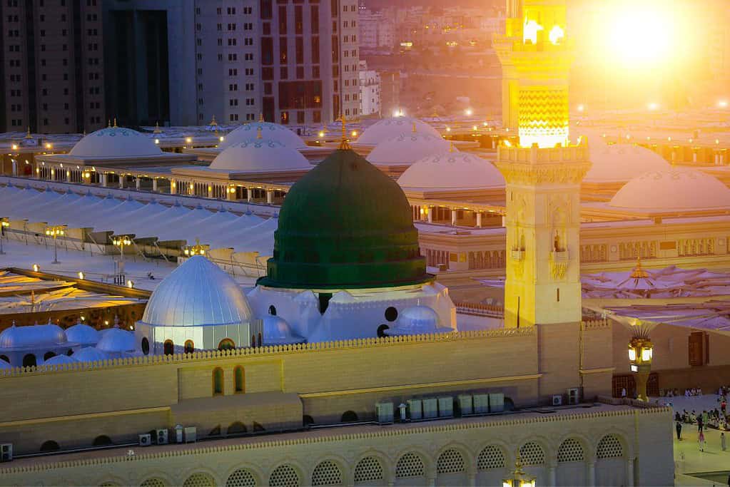 Al Masjid an Nabawi The Prophets Mosque 2 Al-Masjid an-Nabawi (The Prophet's Mosque)