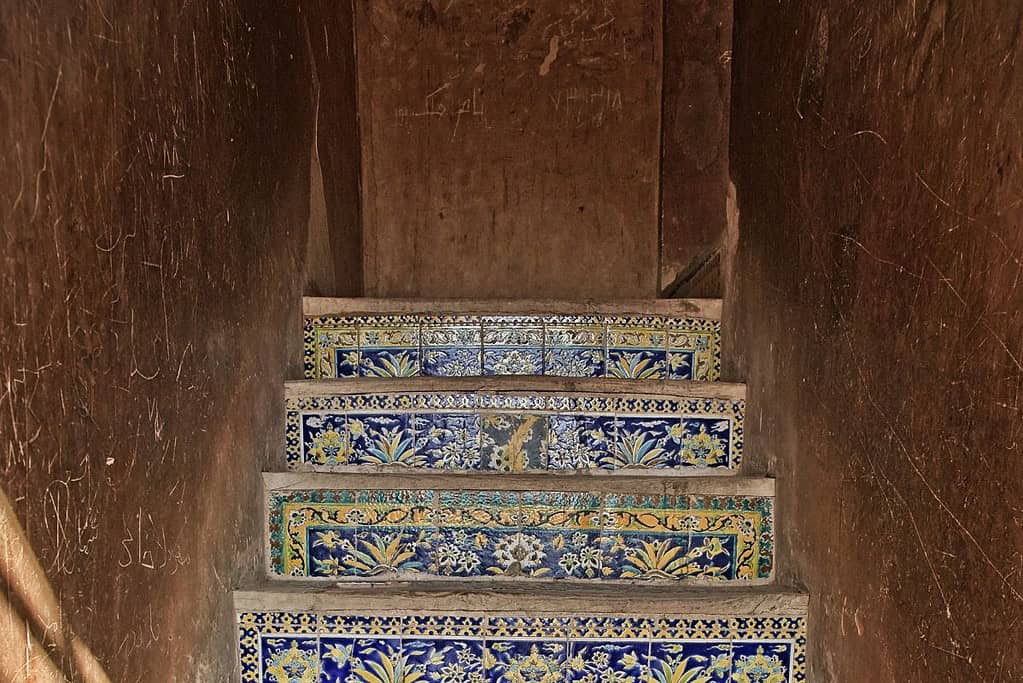 Ali Qapu Palace 6 Ali Qapu Palace