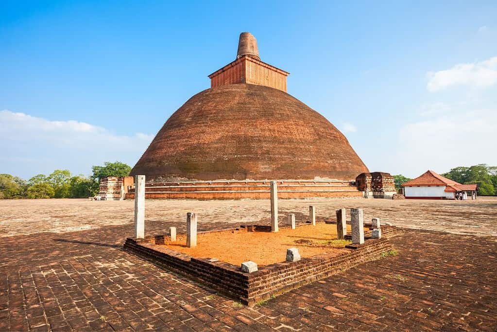 Anuradhapura Ancient City 10 Anuradhapura Ancient City