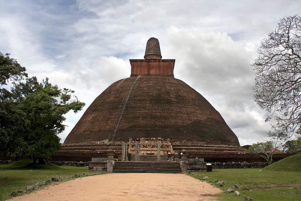 Anuradhapura Ancient City 2 Anuradhapura Ancient City