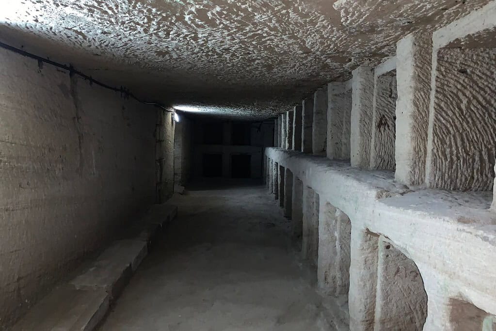 Catacombs of Kom el Shoqafa 4 Catacombs of Kom el Shoqafa