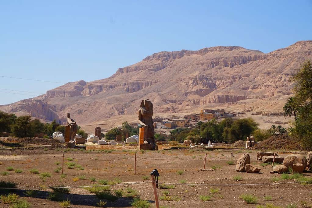 Colossi of Memnon 2 Colossi of Memnon