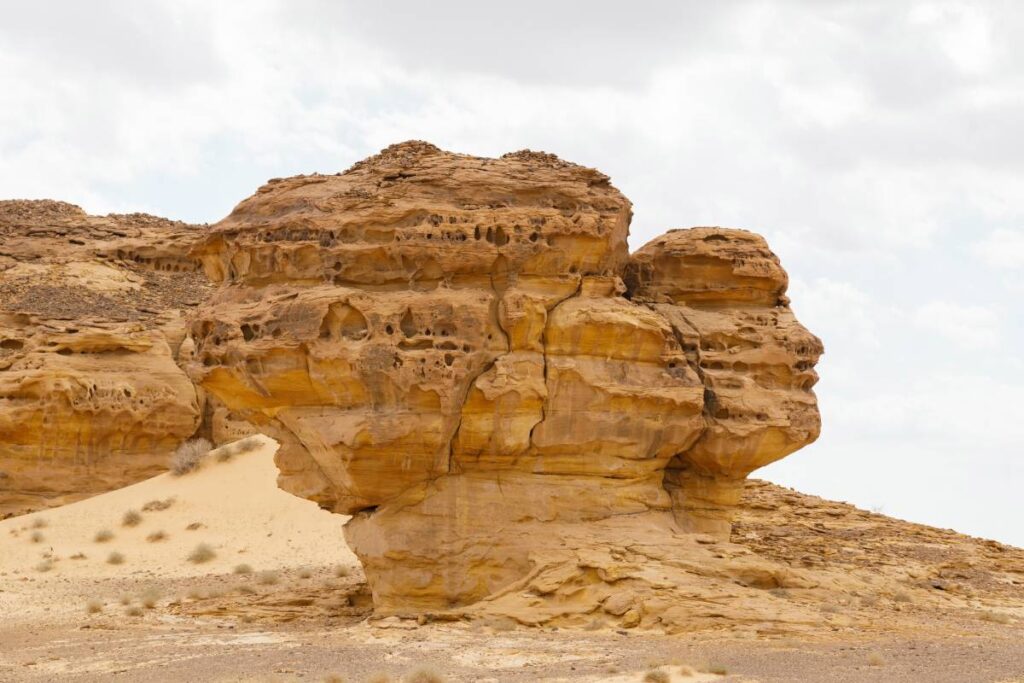 Jabal Al ahmar Saudi Arabia