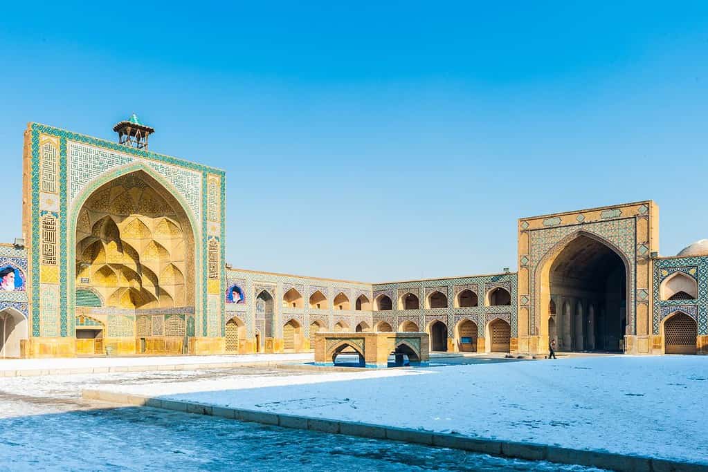 Jameh Mosque of Isfahan 6 Jameh Mosque of Isfahan