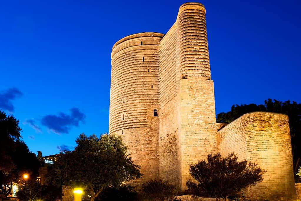 Maiden Tower Qiz Qalasi 6 Maiden Tower (Qiz Qalasi)
