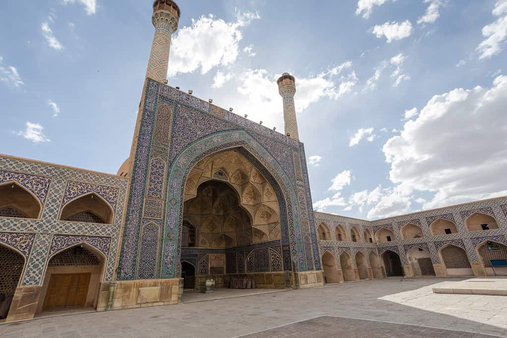 Shah Mosque of Isfahan 10 Travel to the Shah Mosque of Isfahan