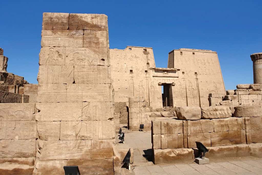 Temple of Edfu 2 Temple of Edfu