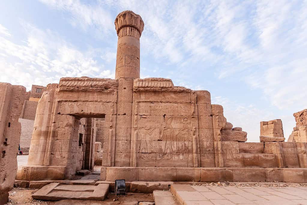 Temple of Edfu 8 Temple of Edfu