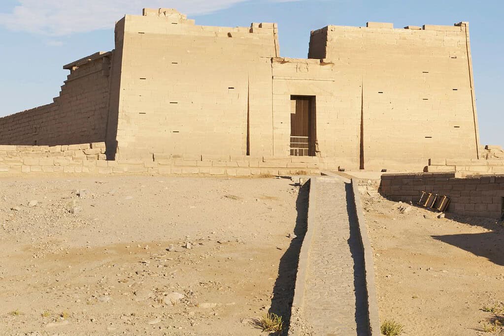 Temple of Kalabsha 4 Temple of Kalabsha