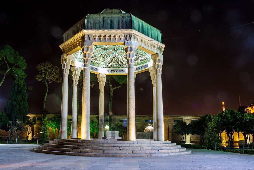 Tomb of Hafez 4 Tomb of Hafez
