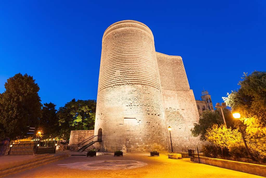Travel to Maiden Tower Qiz Qalasi Travel to Maiden Tower (Qiz Qalasi)