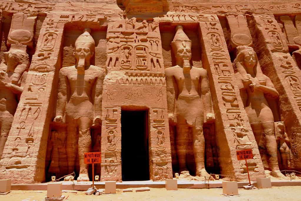 Visit Abu Simbel Visit Abu Simbel