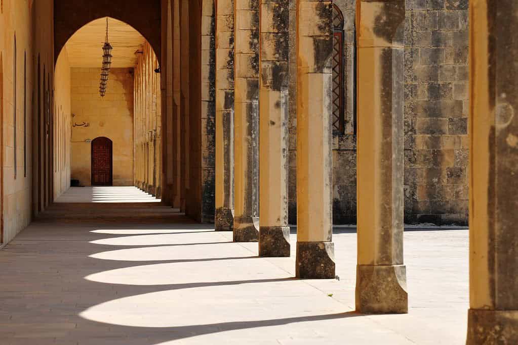 Visit Beiteddine Palace Visit Beiteddine Palace