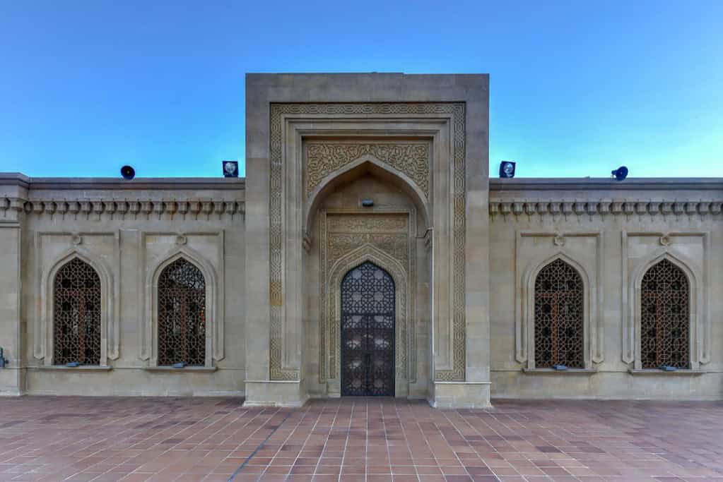 Visit Bibi Heybat Mosque Visit Bibi-Heybat Mosque