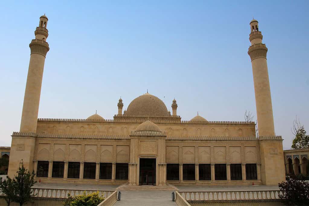 Visit Juma Mosque Visit Juma Mosque
