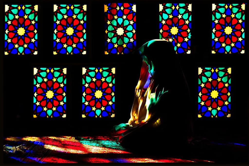 Visit Nasir al Mulk Mosque Visit Nasir al-Mulk Mosque