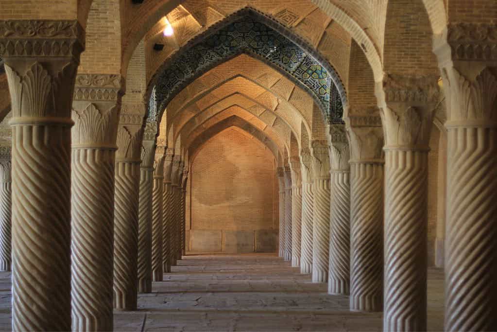 Visit Vakil Mosque Visit Vakil Mosque