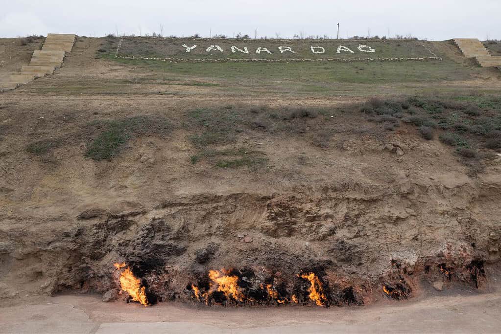 Yanar Dag Fire Mountain Azerbaijan Yanar Dag (Fire Mountain) - Azerbaijan