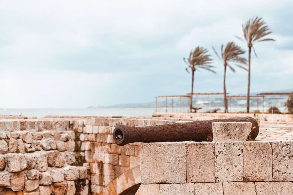 trevel to Sidon Sea Castle Travel to Sidon Sea Castle