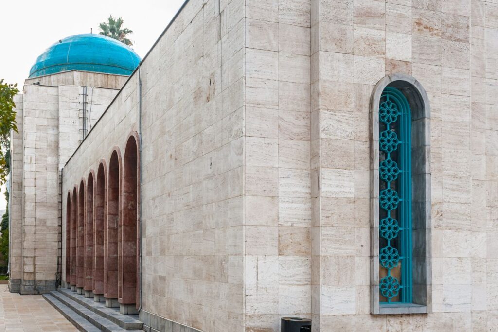 trevel to Tomb of Saadi Travel to Tomb of Saadi