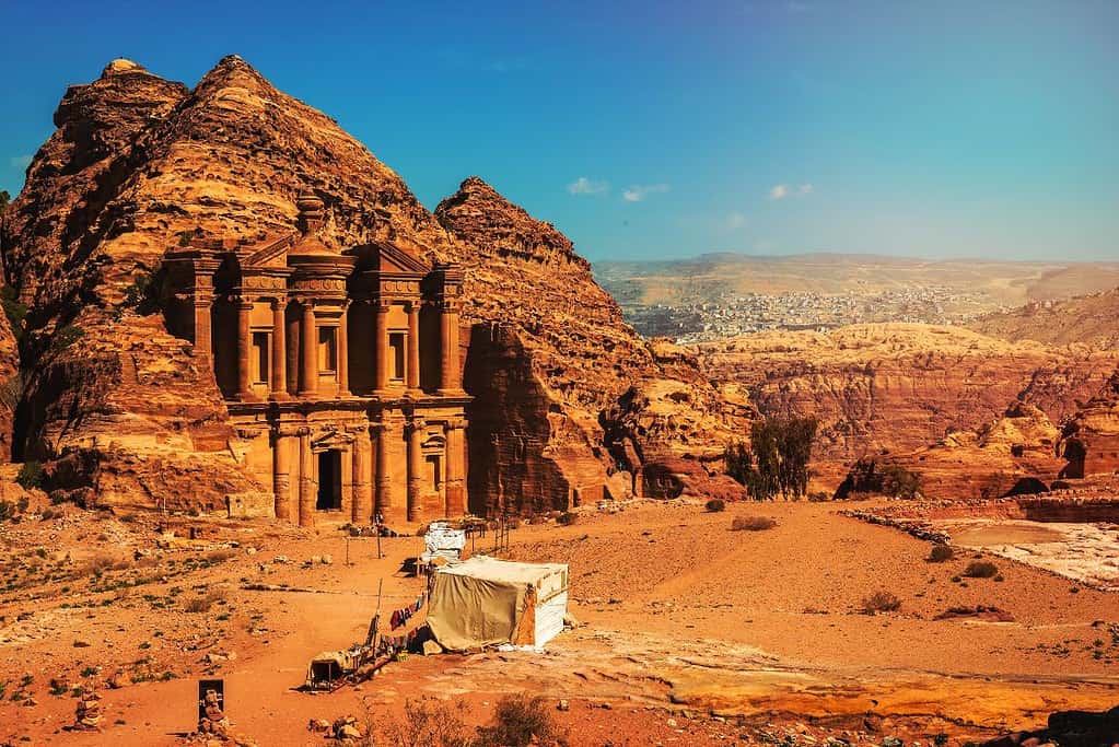 Al Deir 7 Al-Deir