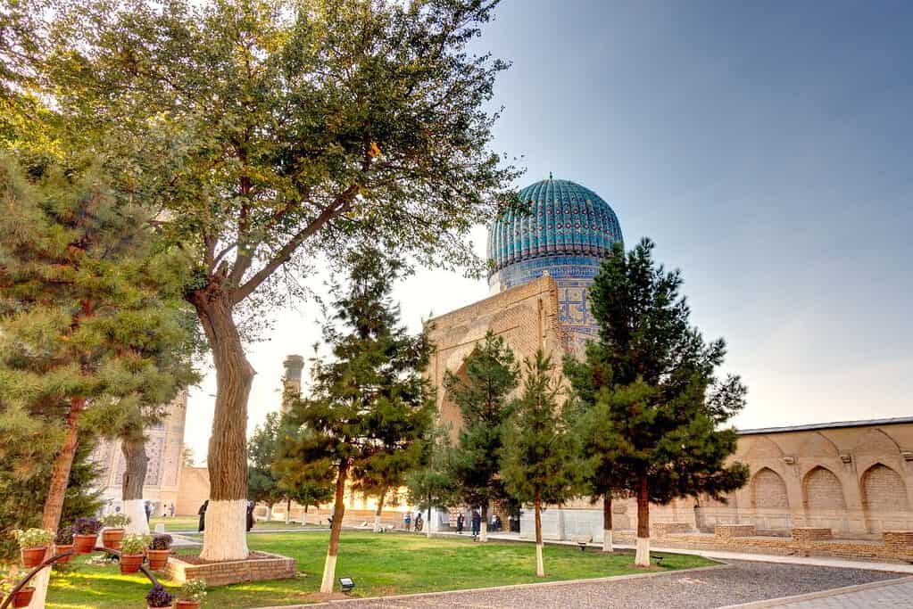 Bibi Khanym Mosque Uzbekistan 2 Attractions Bibi-Khanym Mosque - Uzbekistan
