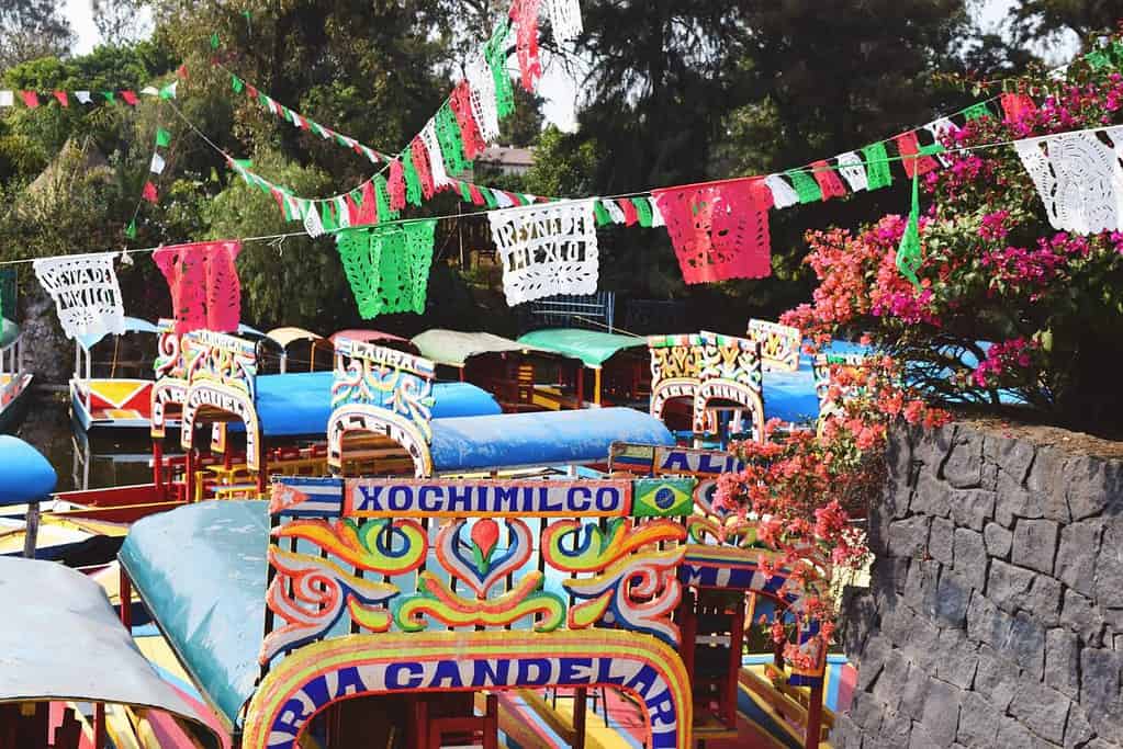 Historic Centre of Mexico City and Xochimilco UNESCO sites Historic Centre of Mexico City and Xochimilco
