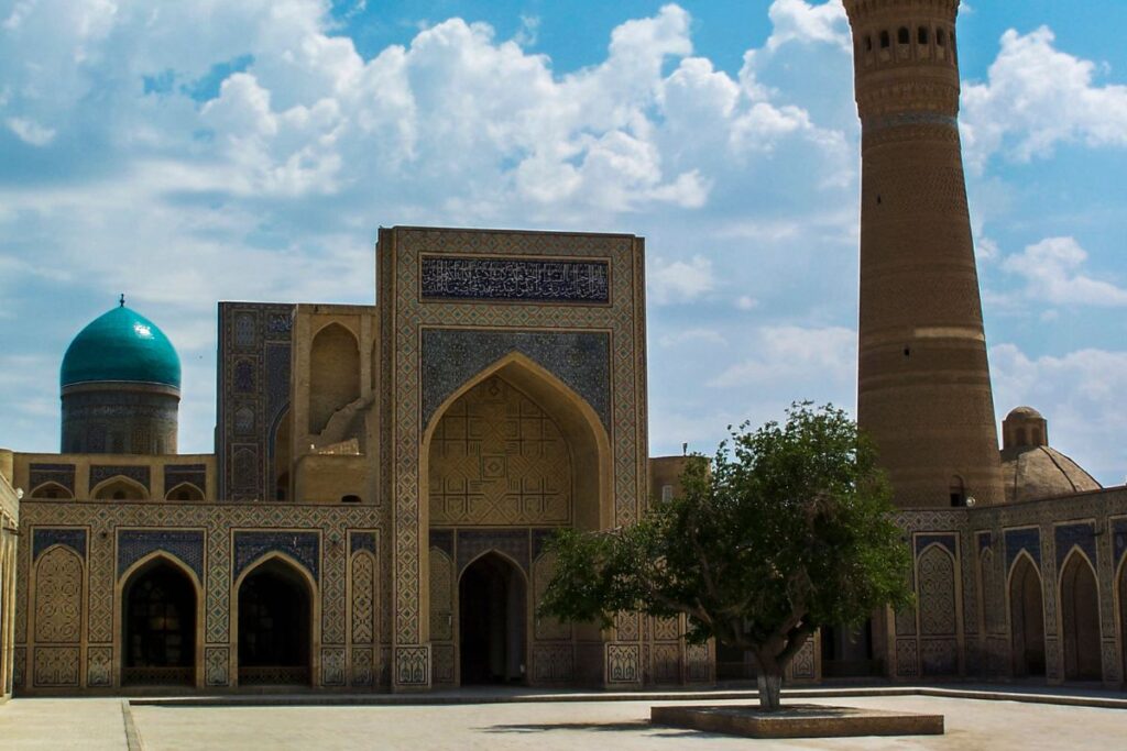 Kalyan Mosque and Minaret - Uzbekistan