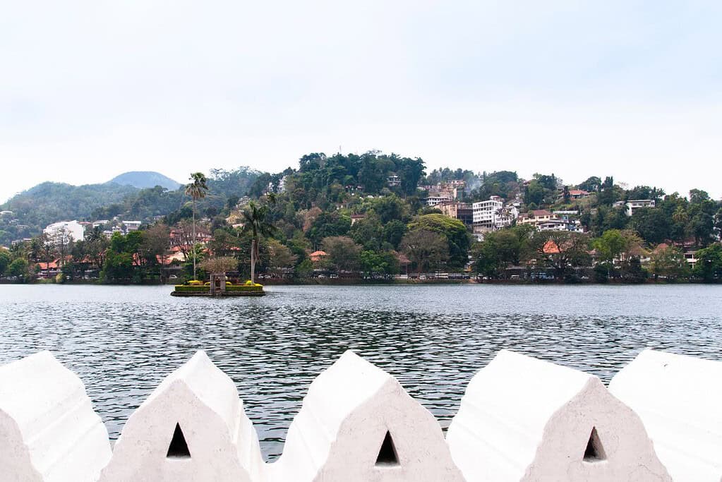 Kandy Lake 4 Kandy Lake