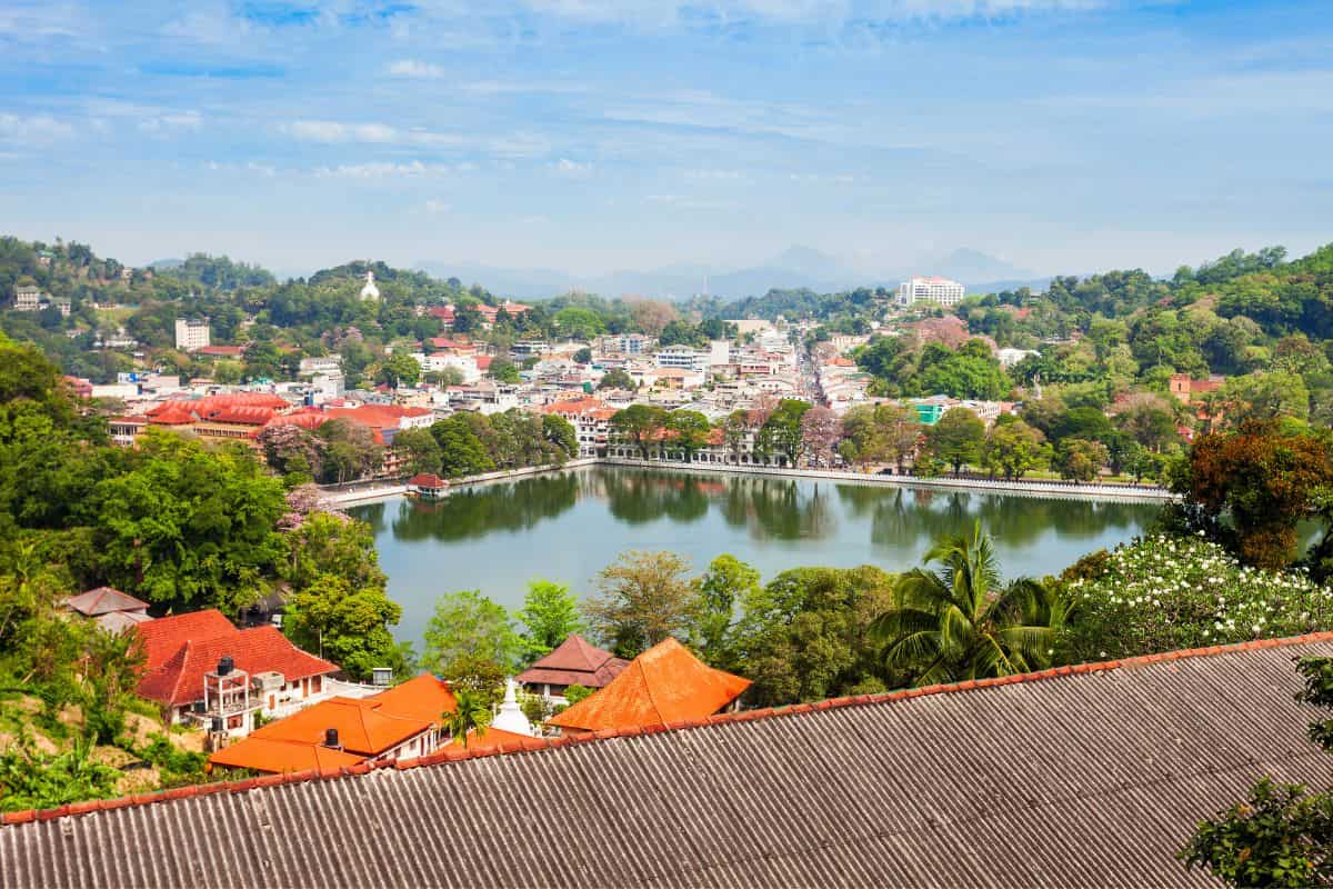 Kandy Lake