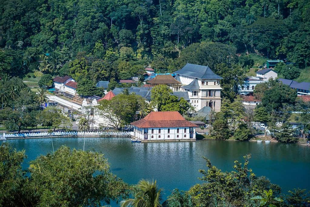 Kandy Lake 8 Kandy Lake