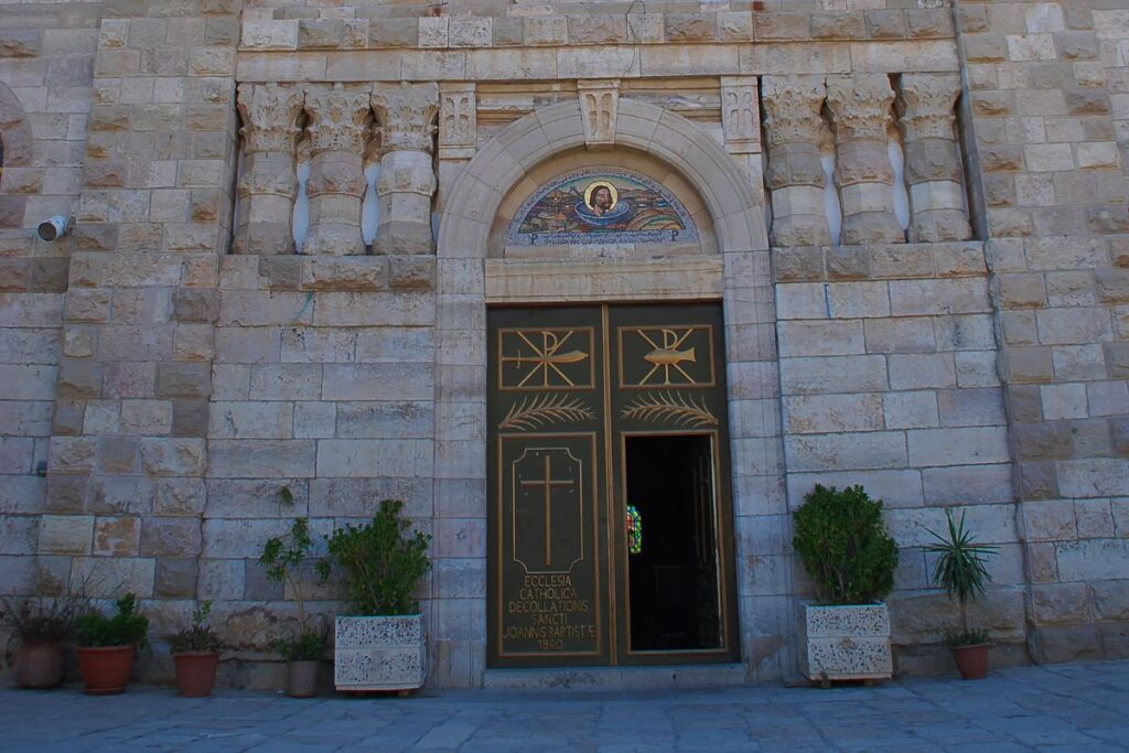 Madaba St Georges Church 8 Madaba - St George’s Church
