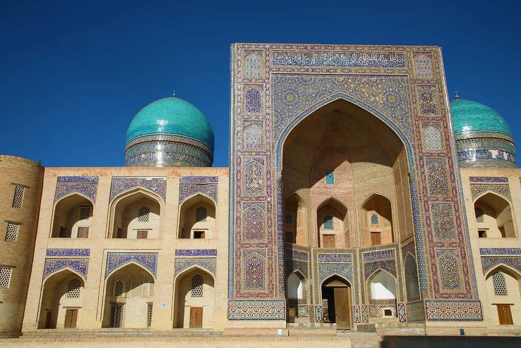 Mir i Arab Madrasa Uzbekistan 1 Attractions Mir-i-Arab Madrasa - Uzbekistan