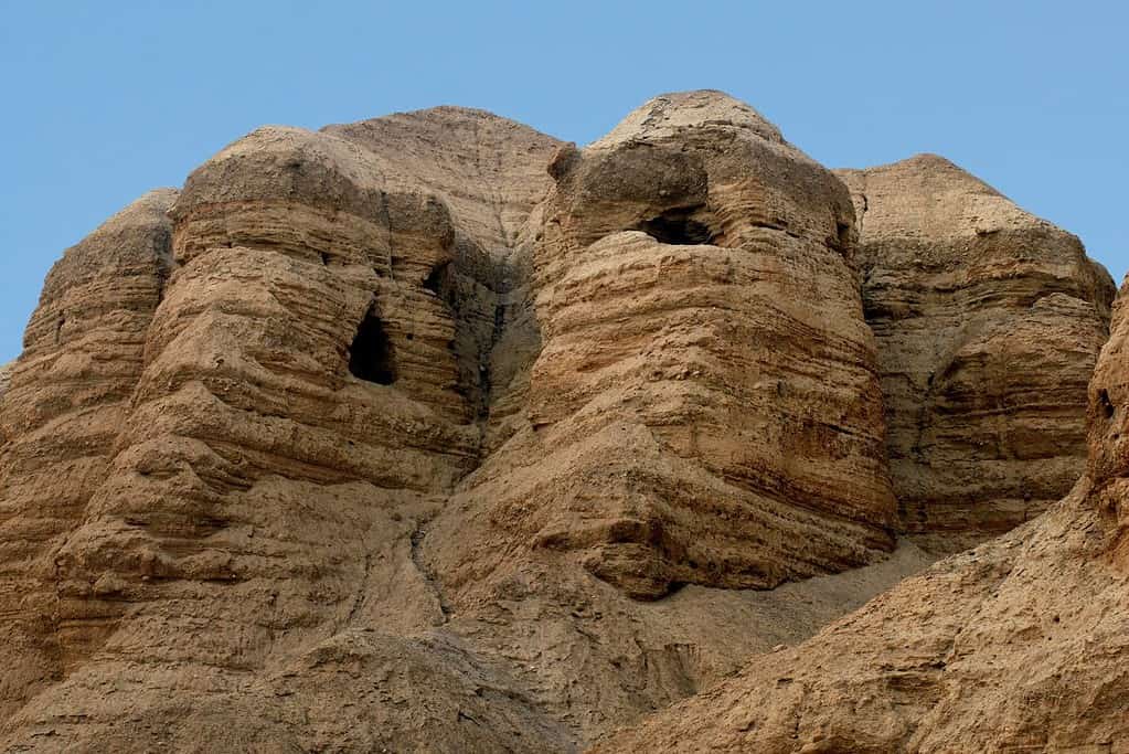 Qumran Caves 4 Qumran Caves