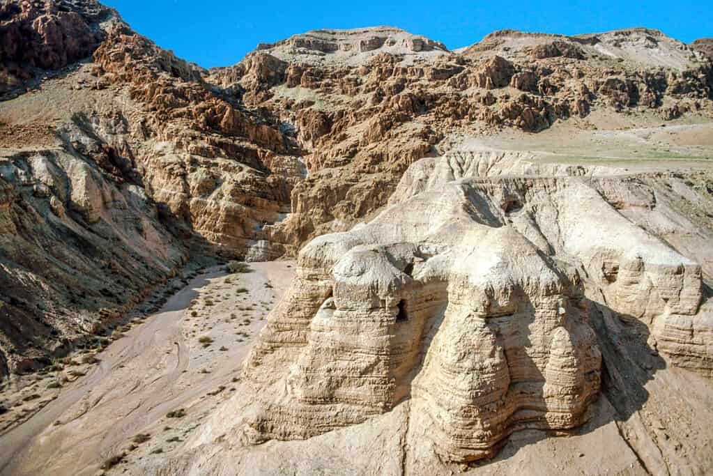 Qumran Caves 5 Qumran Caves