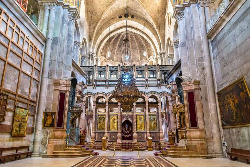 The Church of the Holy Sepulchre 6 The Church of the Holy Sepulchre